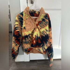 New With Tags Free People Movement Hit the Slopes Fleece!